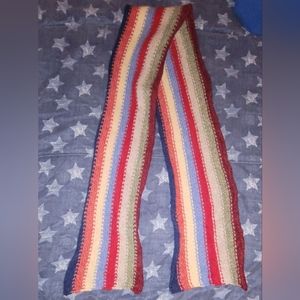 Beautifully knitted, Vintage,  American Eagle Outfitters scarf